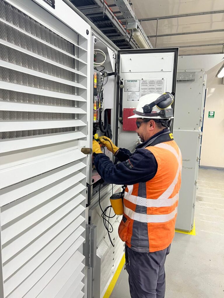 WhatsApp Image 2024-10-22 at 00.06