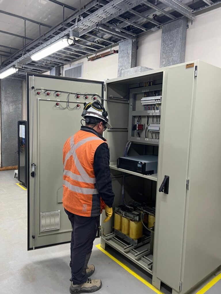 WhatsApp Image 2024-10-22 at 00.08